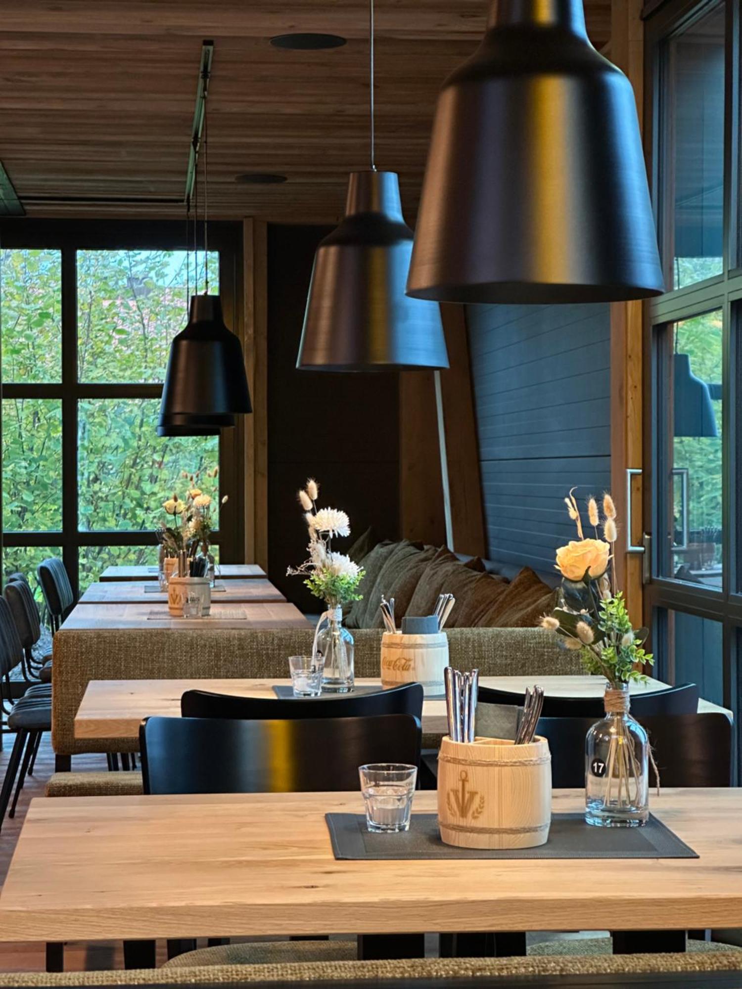 Vareler Brauhaus-Hotel Varel Dangast Екстер'єр фото
