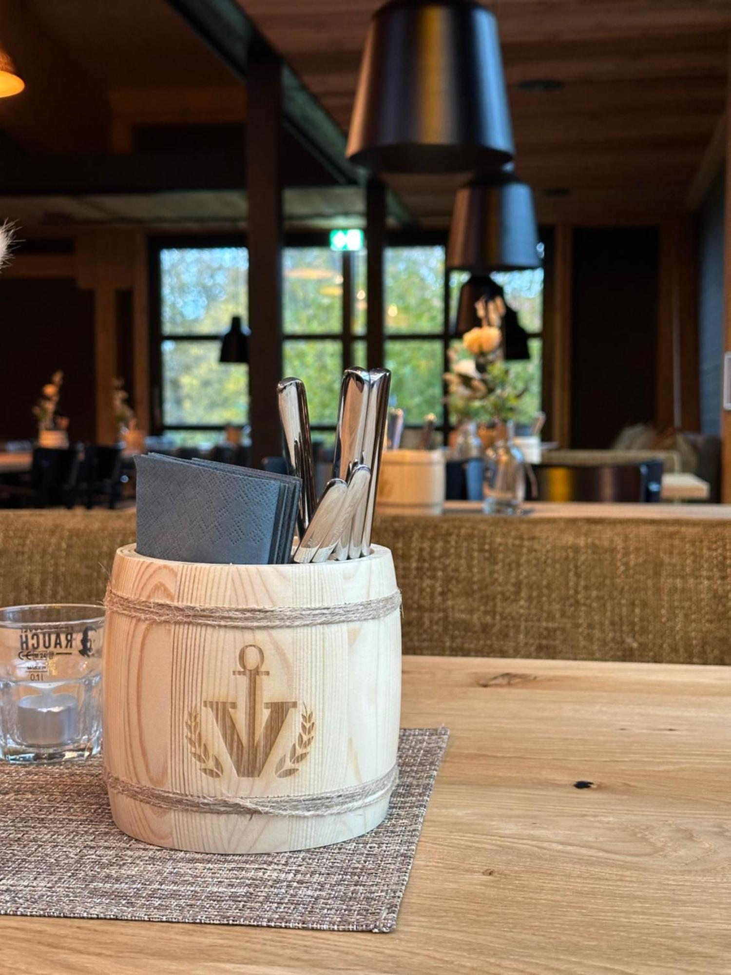 Vareler Brauhaus-Hotel Varel Dangast Екстер'єр фото